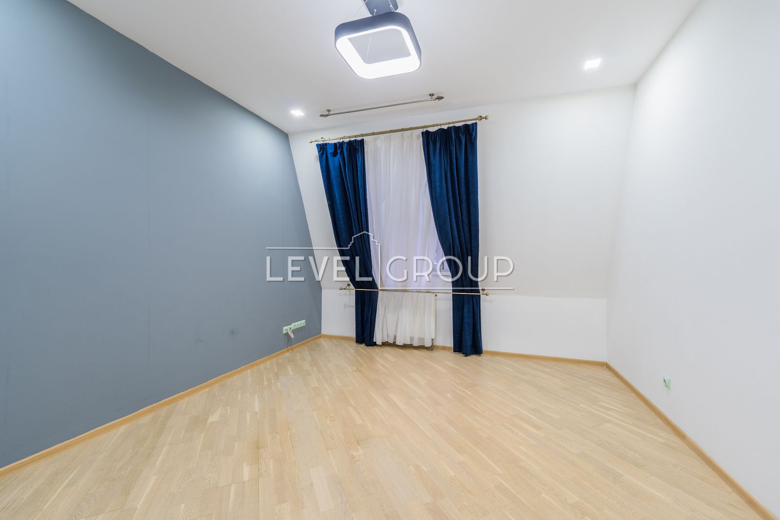 Продажа 5к квартиры (+100кв.м. бонус), Тургеневская, клубный дом.
