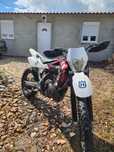Husqvarna 250 MATRICULADA