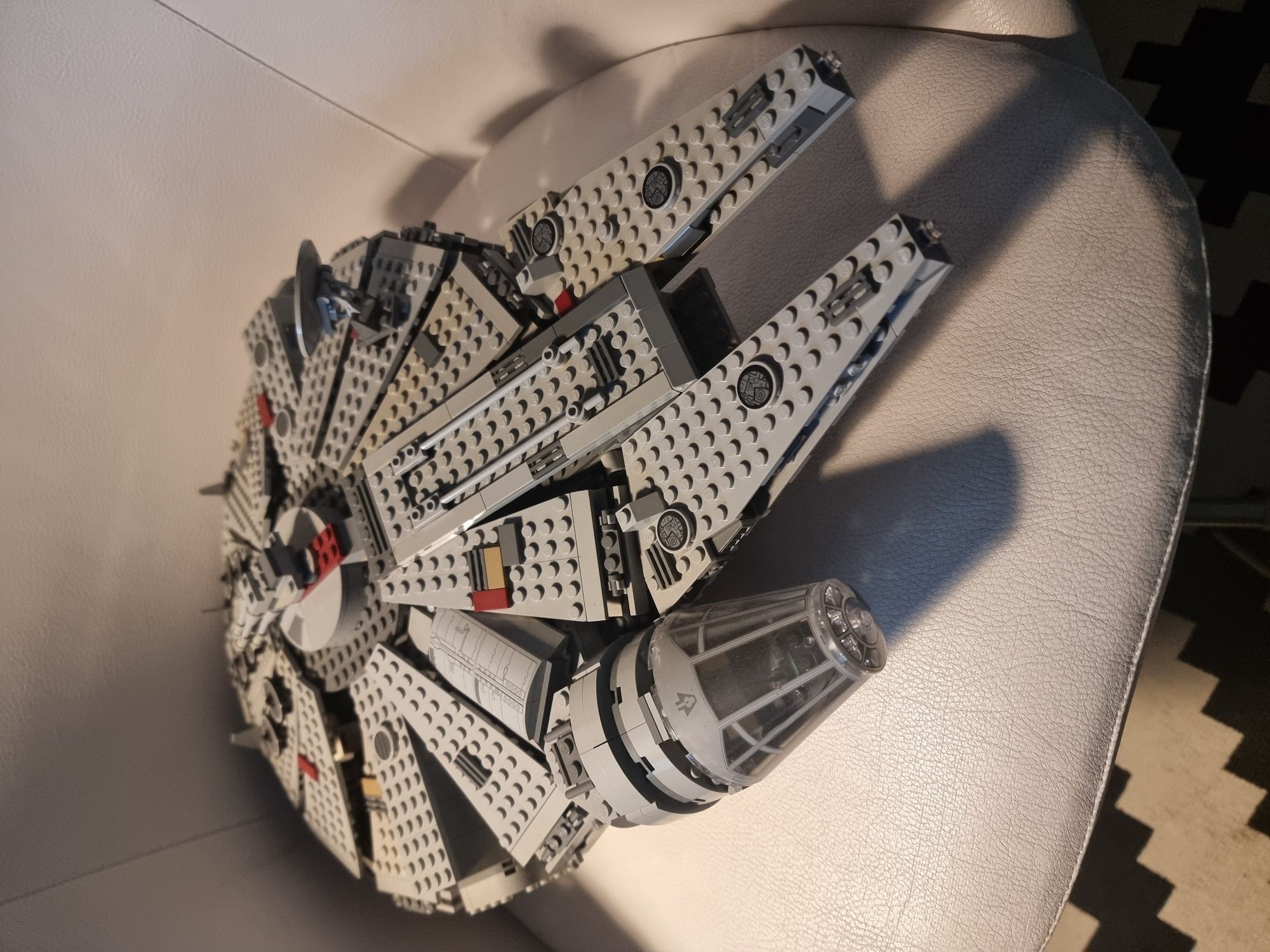 Lego 7965 Millenium Falcon