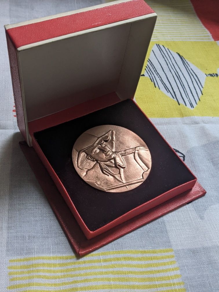 OKAZJA!!! Kolekcjonerski medal pamiątkowy 150 lat Huty Szopienice 1984