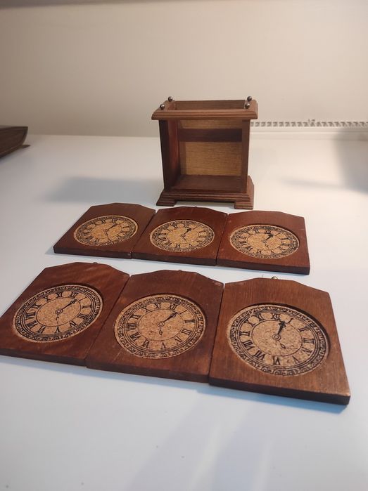 Stare drewniano korkowe podkładki