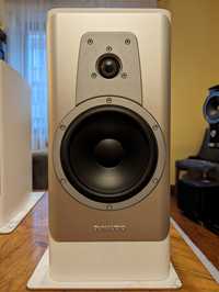 Dynaudio Contour 20