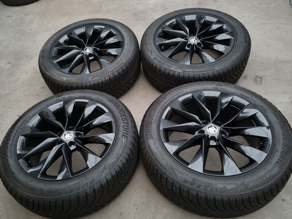 Koła Zimowe Alu 19" Skoda Enyaq 5x112 SuperStan Oryginalne