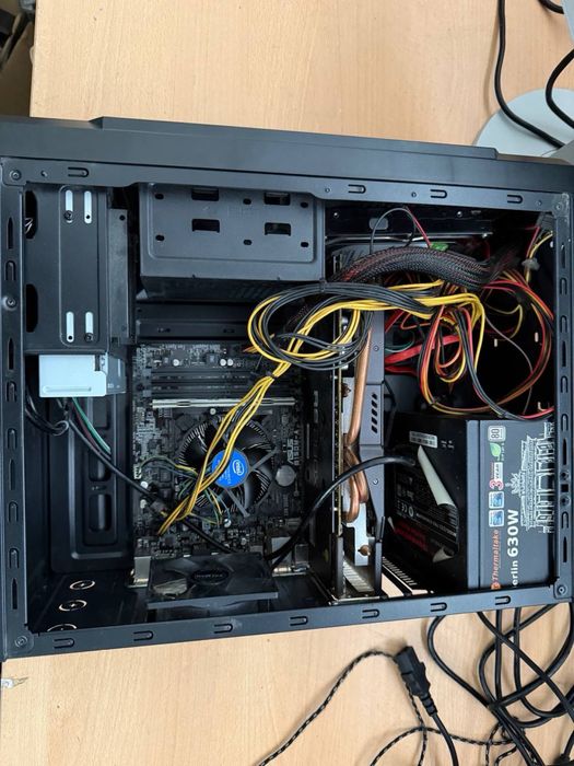 Ігровий комп’ютер Intel Core i5-6500 / 8 ГБ / Radeon R9 280X 3 ГБ