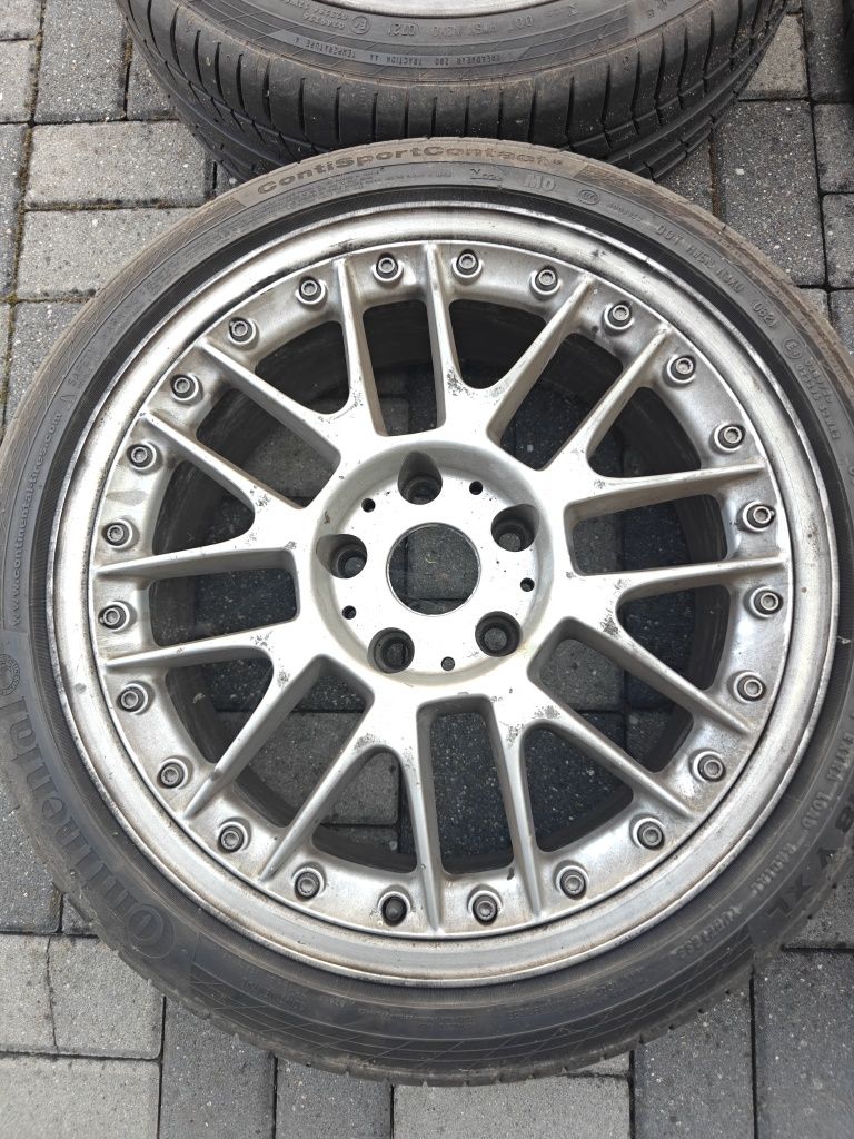 Felgi OZ RACING 8x18 ET35 5x120 2TLG