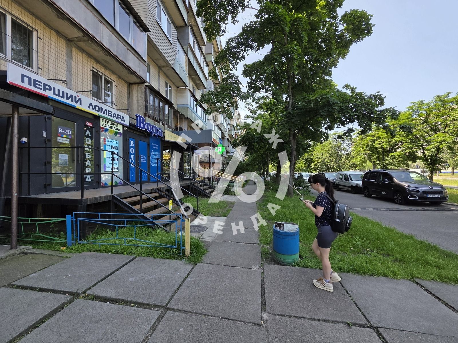 Продаж! Фасадне приміщення з вітриною, Ломбард, Оболонь