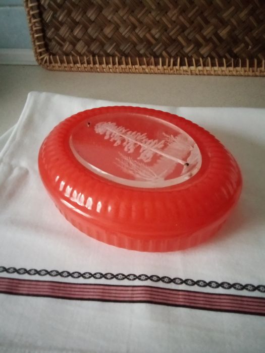 Банки для сыпучих,лоточки