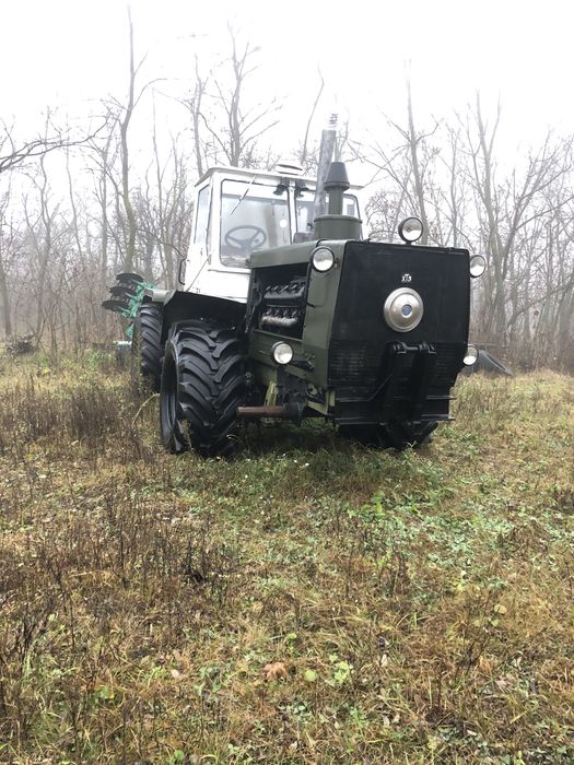 Трактор  т-150 з навісним