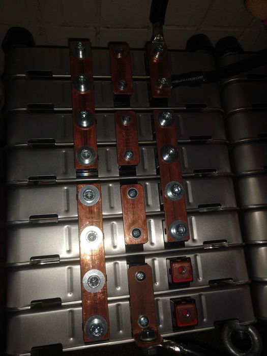 Инвертор PowMr 3.2VA 24V + АКБ 2KWh