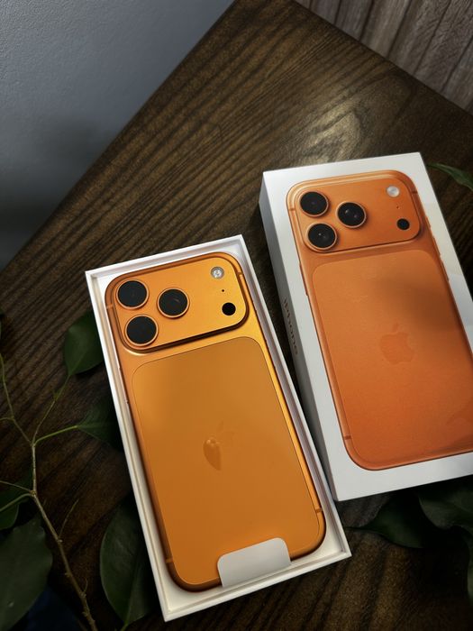 iPhone 17 Pro 256Gb Cosmic Orange Neverlock