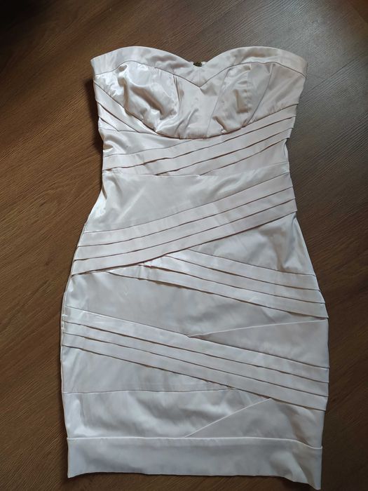 Класичне, мини платье бежеве