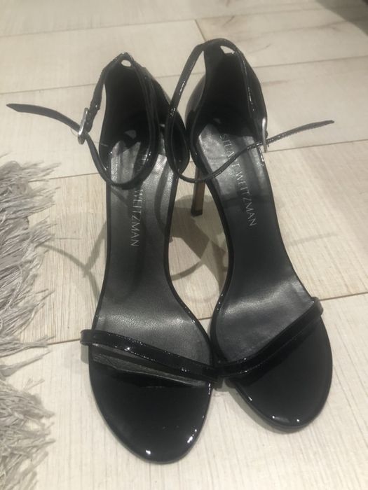 Stuart Weitzman sandałkki lakierowane czarne r 38