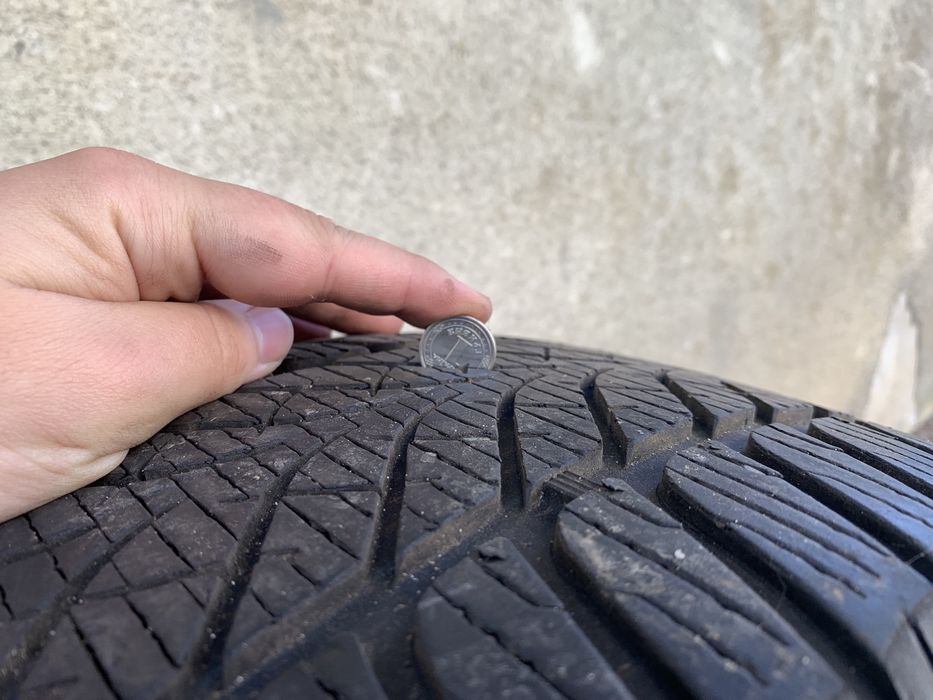 Комплект шини+ диски. 225/50 r 17