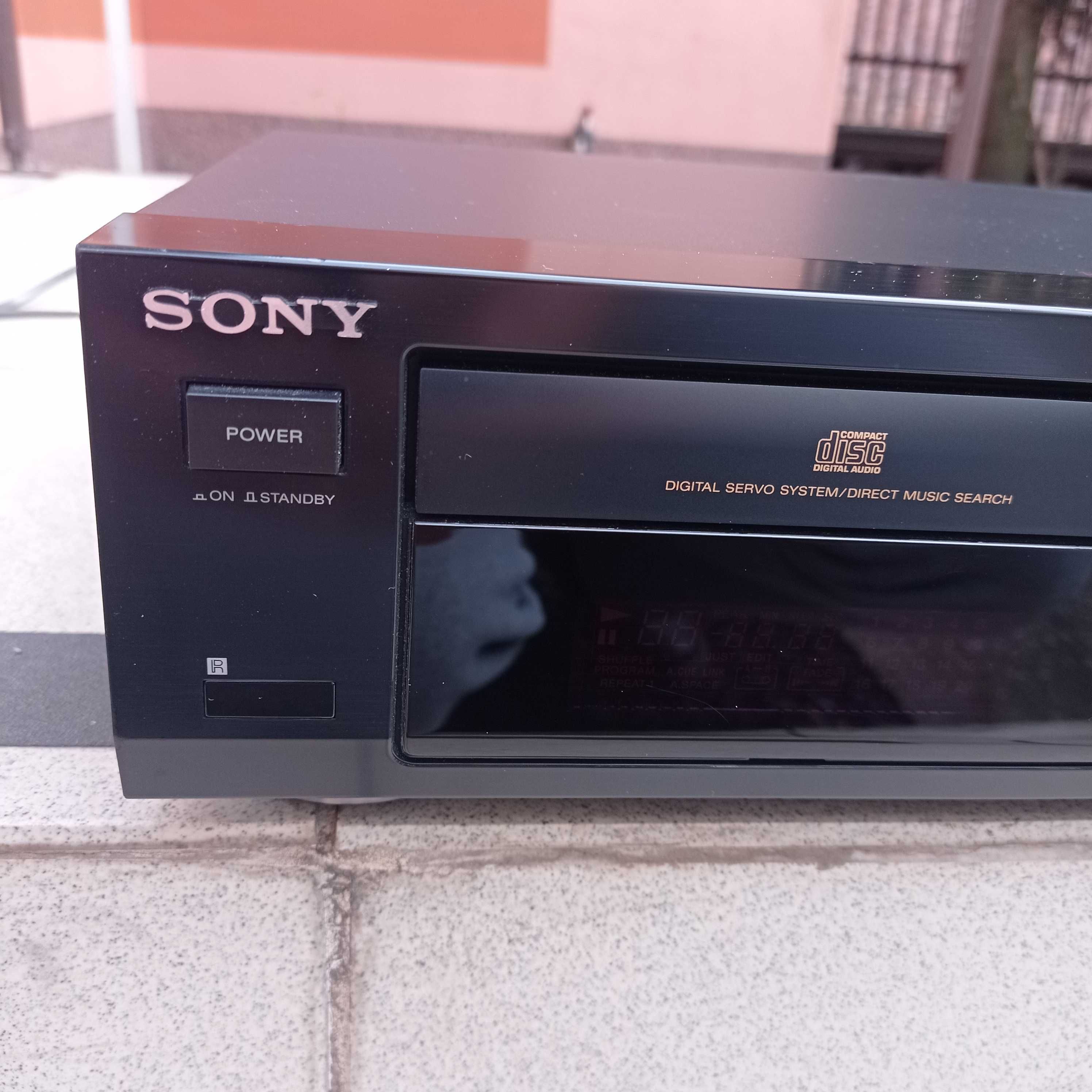 Sony odtwarzacz CD cdp597