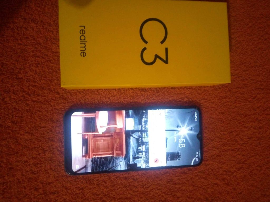 Продам телефон Realmi c 3