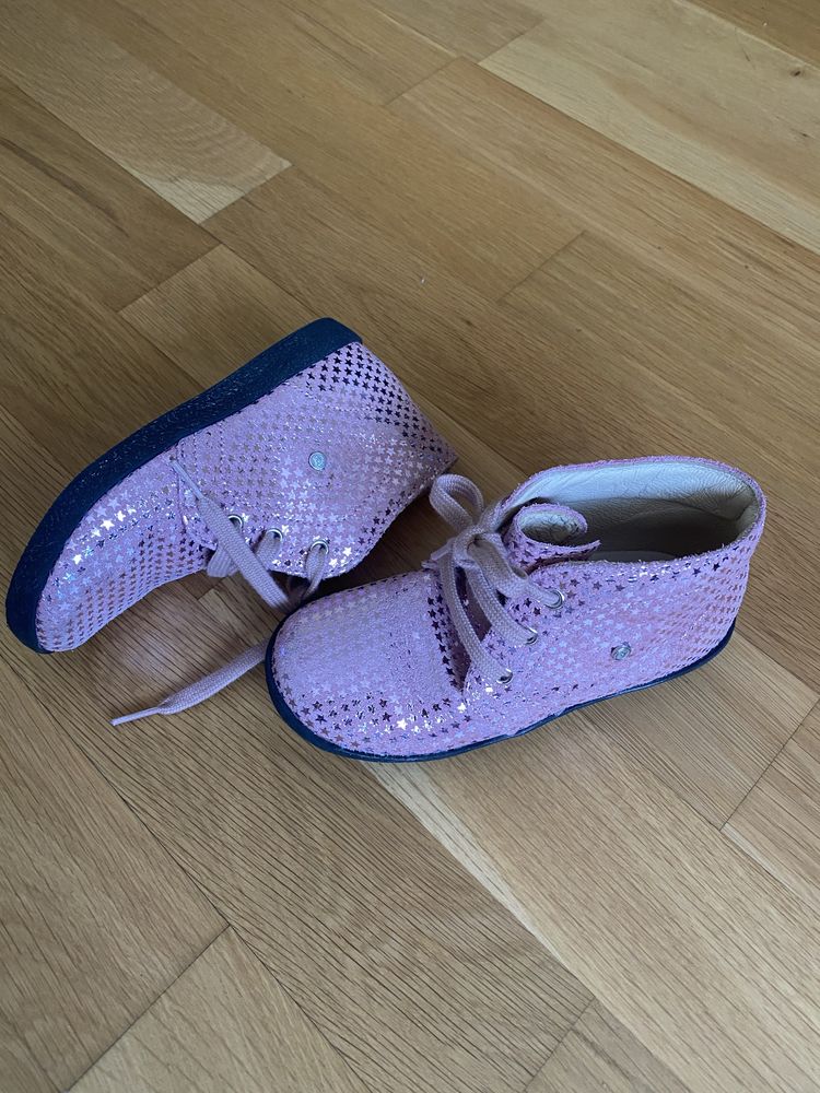 Ботинки, туфельки, кроксы для девочки Zara, crocs 25-26