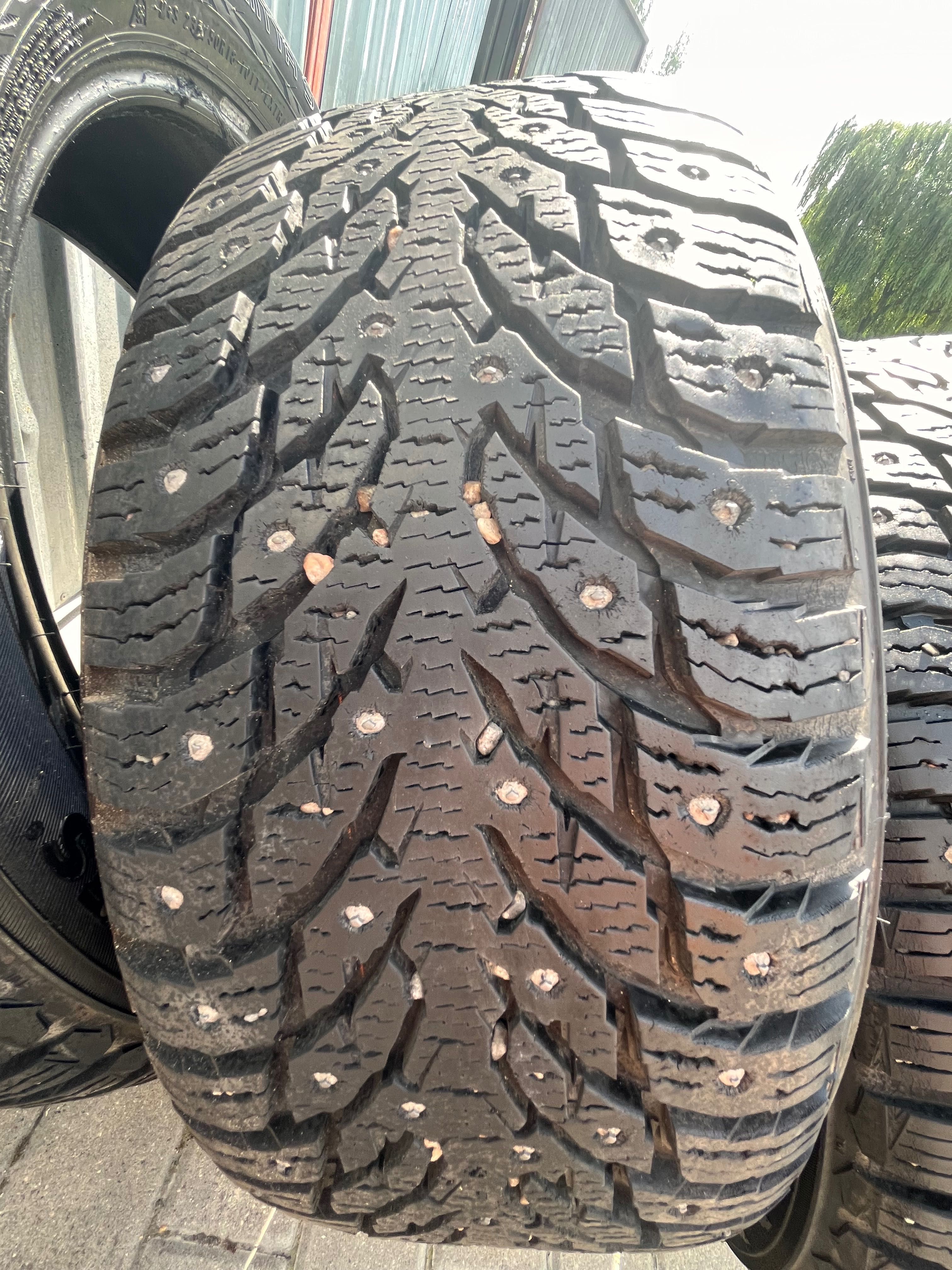 Opony nordyckie Nokian Hakkapeliitta 9 SUV 235/50 R18