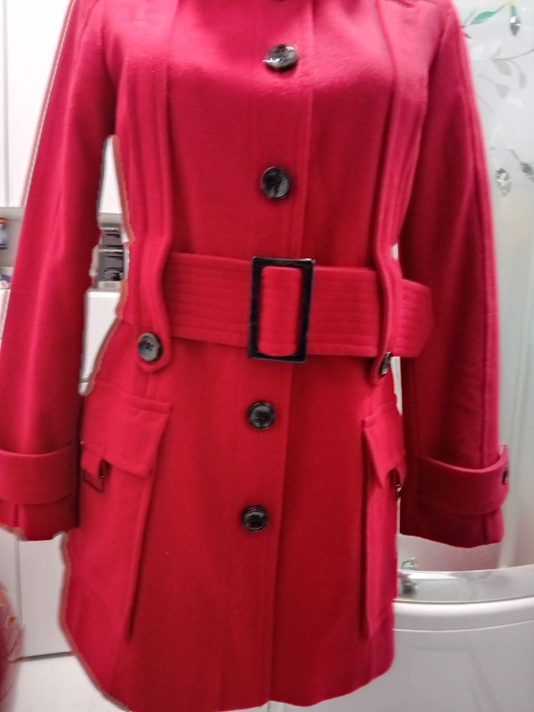 Zara czerwony wełniany płaszcz L jak nowy