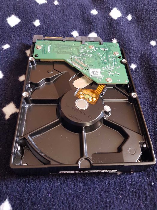 Жесткий диск Western Digital Blue 1TB 7200rpm 64MB WD10EZEX 3.5SATAIII