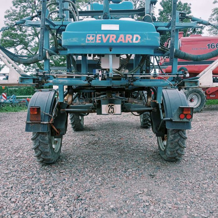 Opryskiwacz samobieżny evrard hardi Alpha 2500 l, 24 m, 96 r, alulance