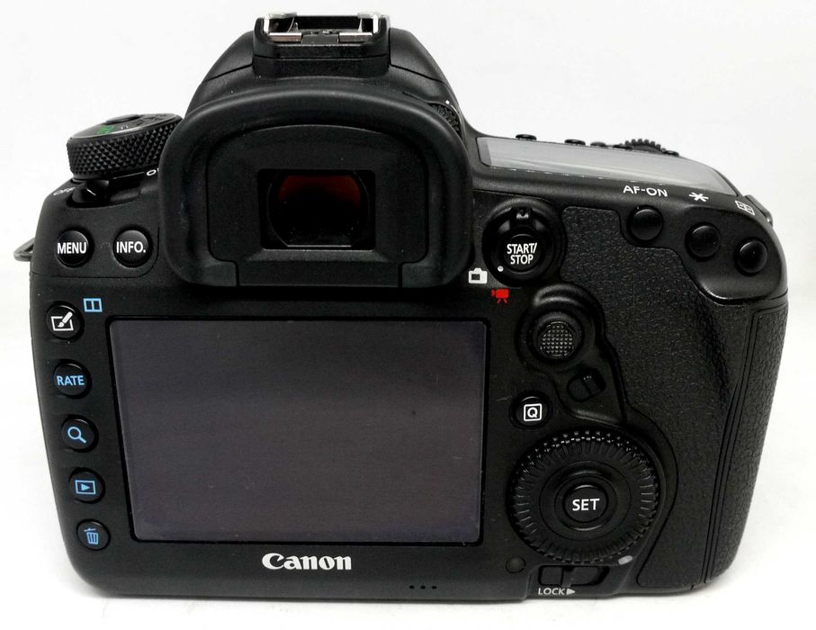 Maquina canon 5d mk4