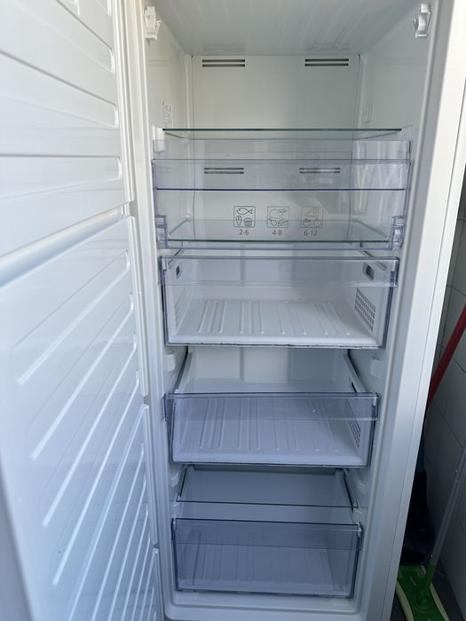 Arca congeladora vertical