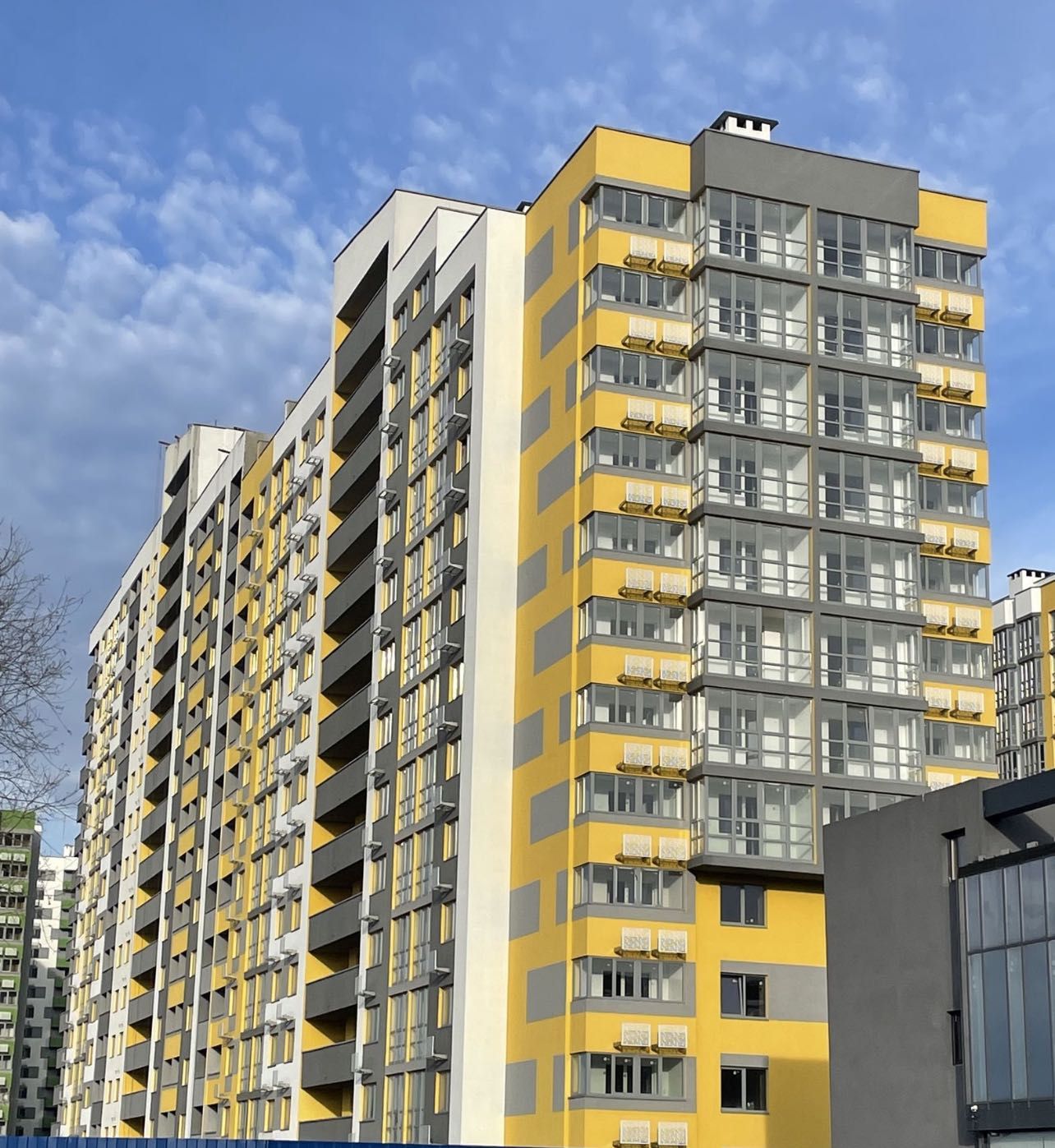 Продаж однокімнатної квартири в 1-му буд. ЖК "Чарівне місто"