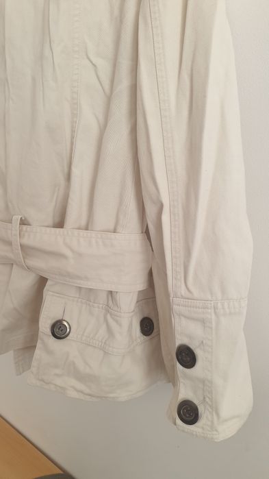 Płaszczyk ecru  damski