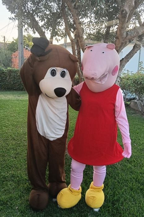 Porquinha Peppa animada e urso da Marsha