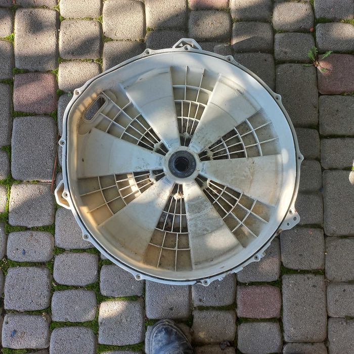 Продам мотор в зборі з півбаком LG 5kg.