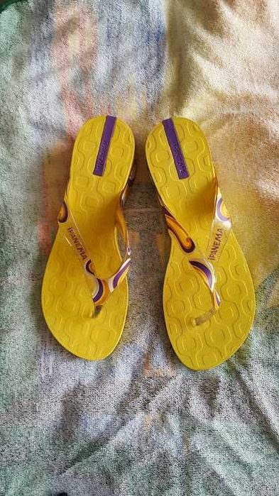 Вьетнамки Бразилия 38р. Комплект.