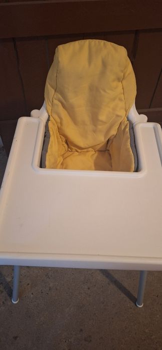 Krzesełko do karmienia  z pokrowcem
