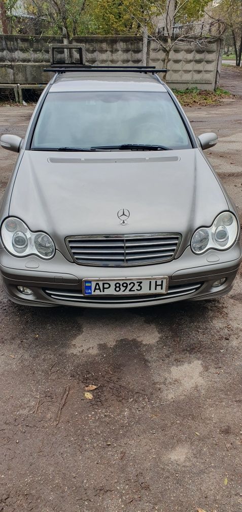 Mercedes-Benz w203 c-180 рестайлінг