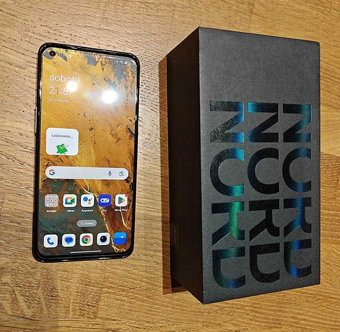 telefon OnePlus Nord 2T 5G