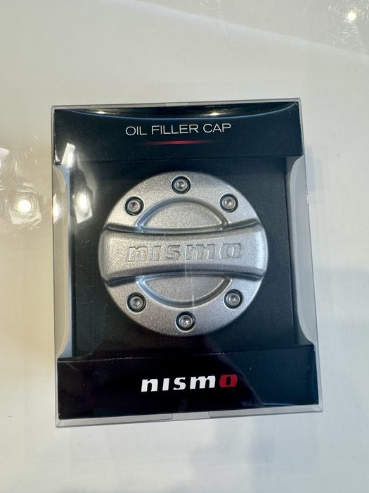 Oryginalny korek oleju NISMO Nissan GTR 350Z 370Z Skyline 200sx NOWY