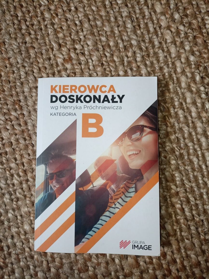 Kierowca doskonały Nauka jazdy samochodem