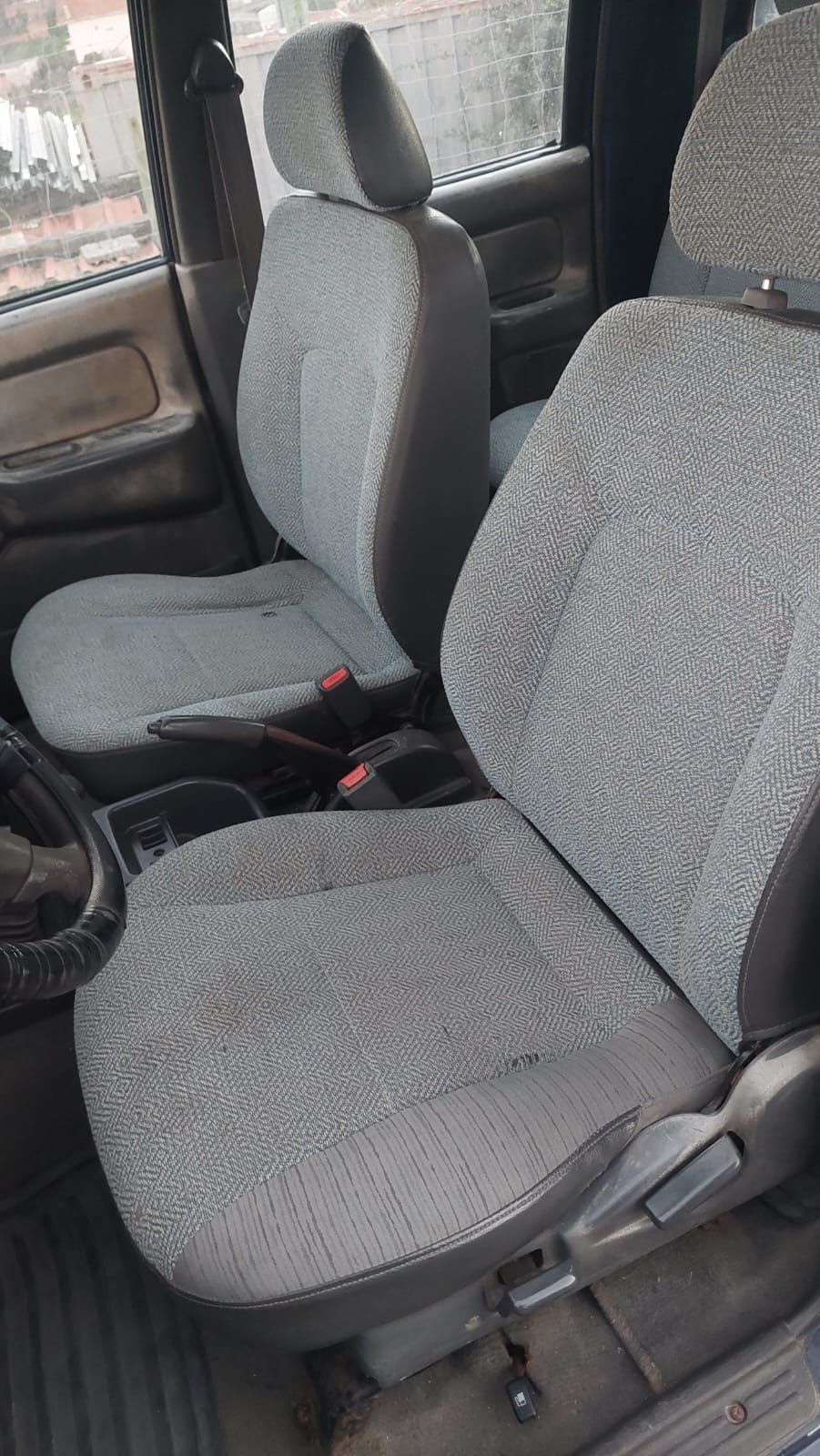 Mitsubishi  L200 4x4