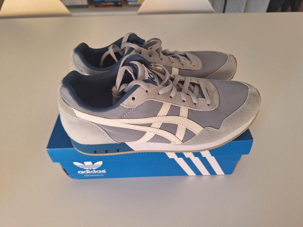 Tenis asics mulher