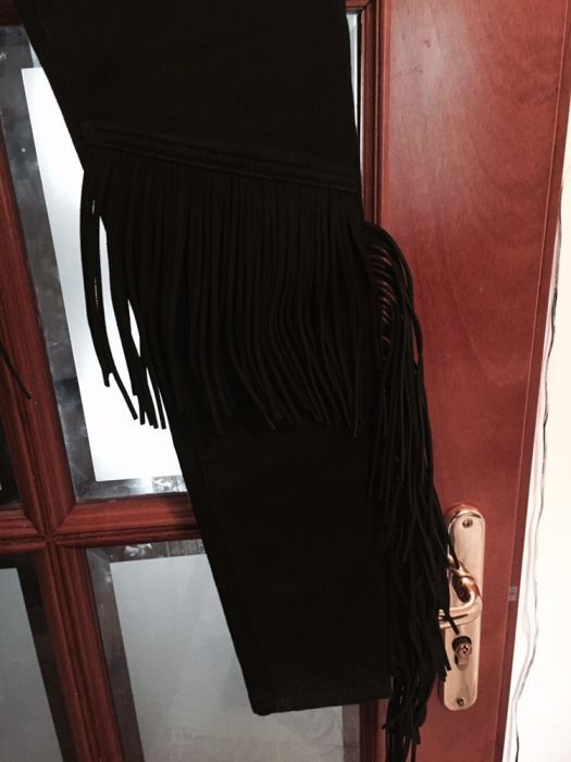 Spodnie z fredzlami- mohito Anja Rubik