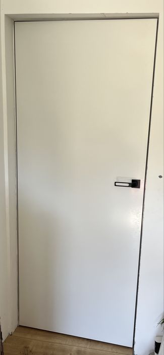 Skrzydło drzwi ukryte  dre