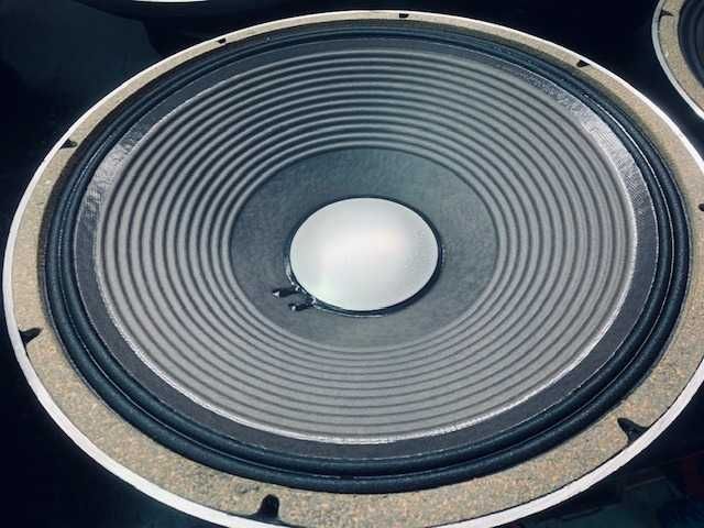 6 Altifalante JBL E 140