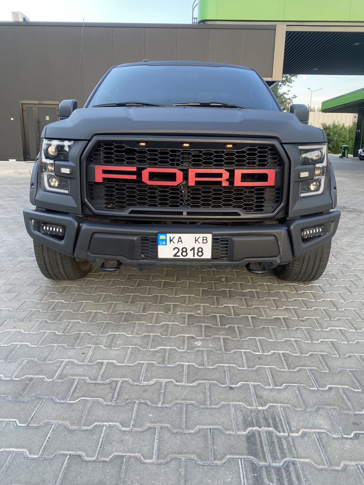 Ford F-150 пікап авто