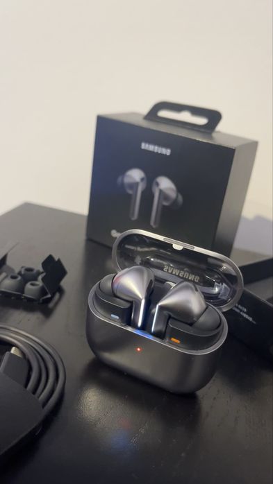 Samsung Buds 3 Pro - NOVO
