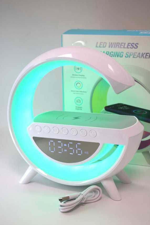 Годинник та RGB нічник з зарядкою для телефону, Bluetooth колонка.