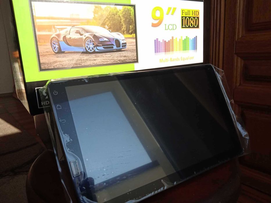 Radio 1 DIN EKRAN 9" Carplay android auto BT mirror link 4X55 W MOSFET