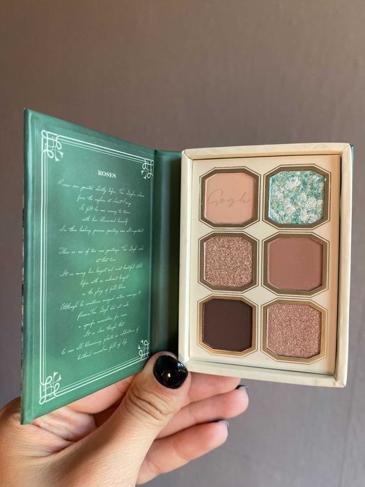 Mille Fee Van Gogh Painting Eyeshadow Palette