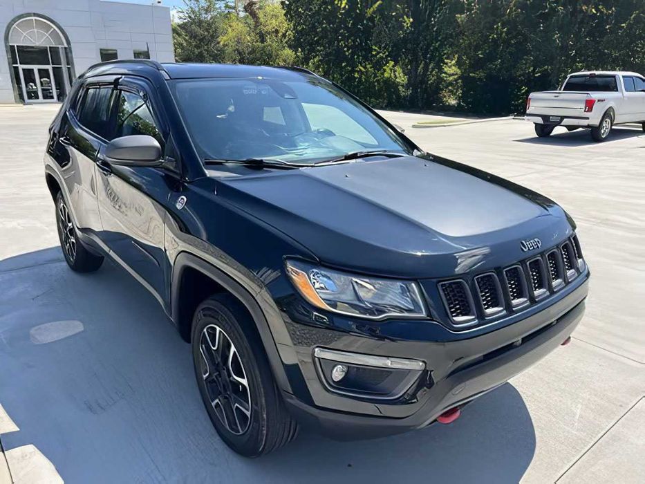 Jeep Compass      2021