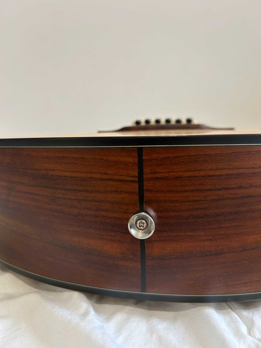 SX acoustic guitar steelstring excellent condition 130,-