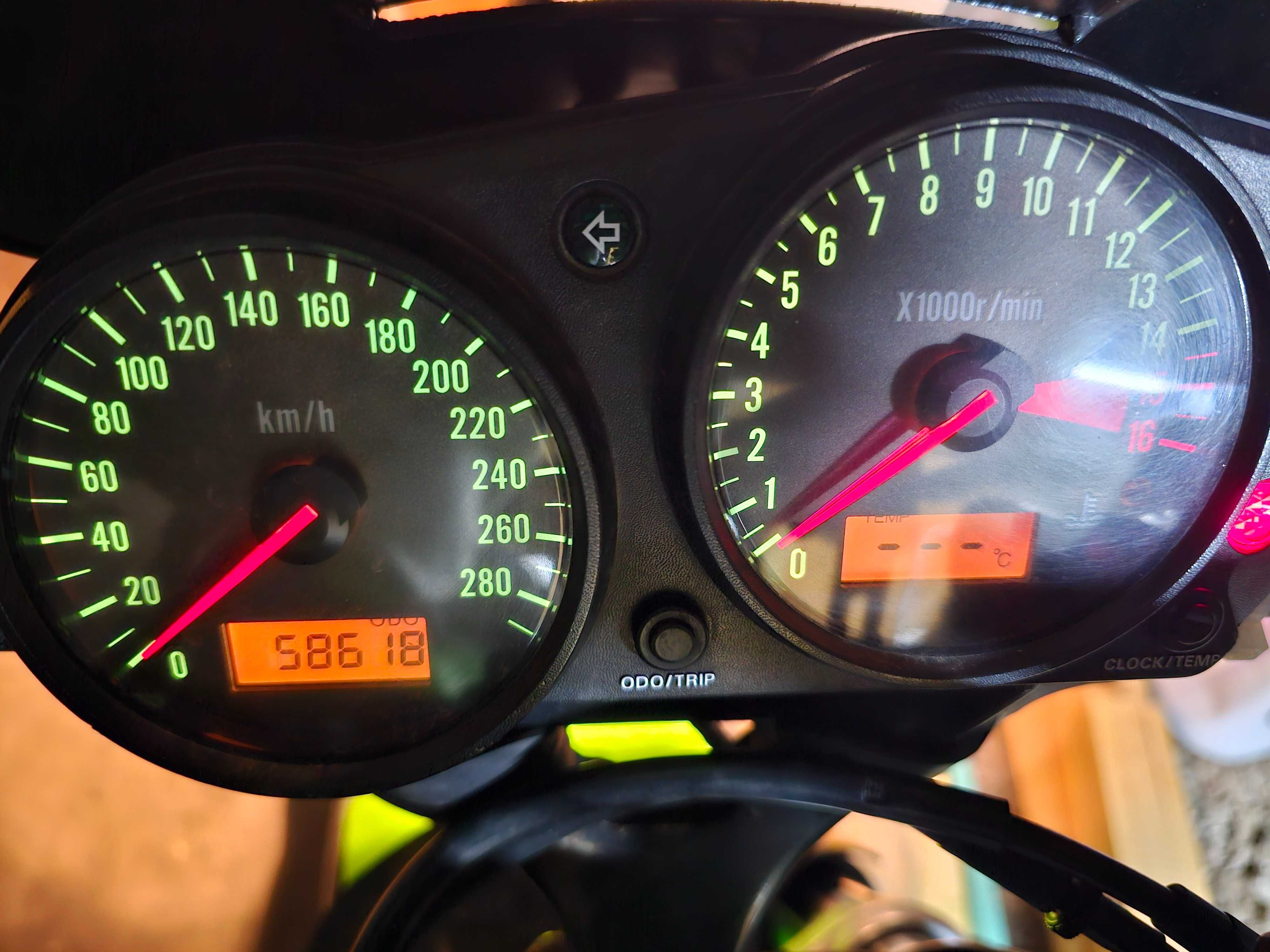 Kawasaki Ninja ZX6R
