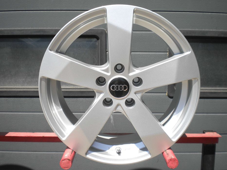 Felgi aluminiowe Dezent 17 5x112 Audi A4 B7 B8 B9 A6 C5 C6 C7 Q3 Q5